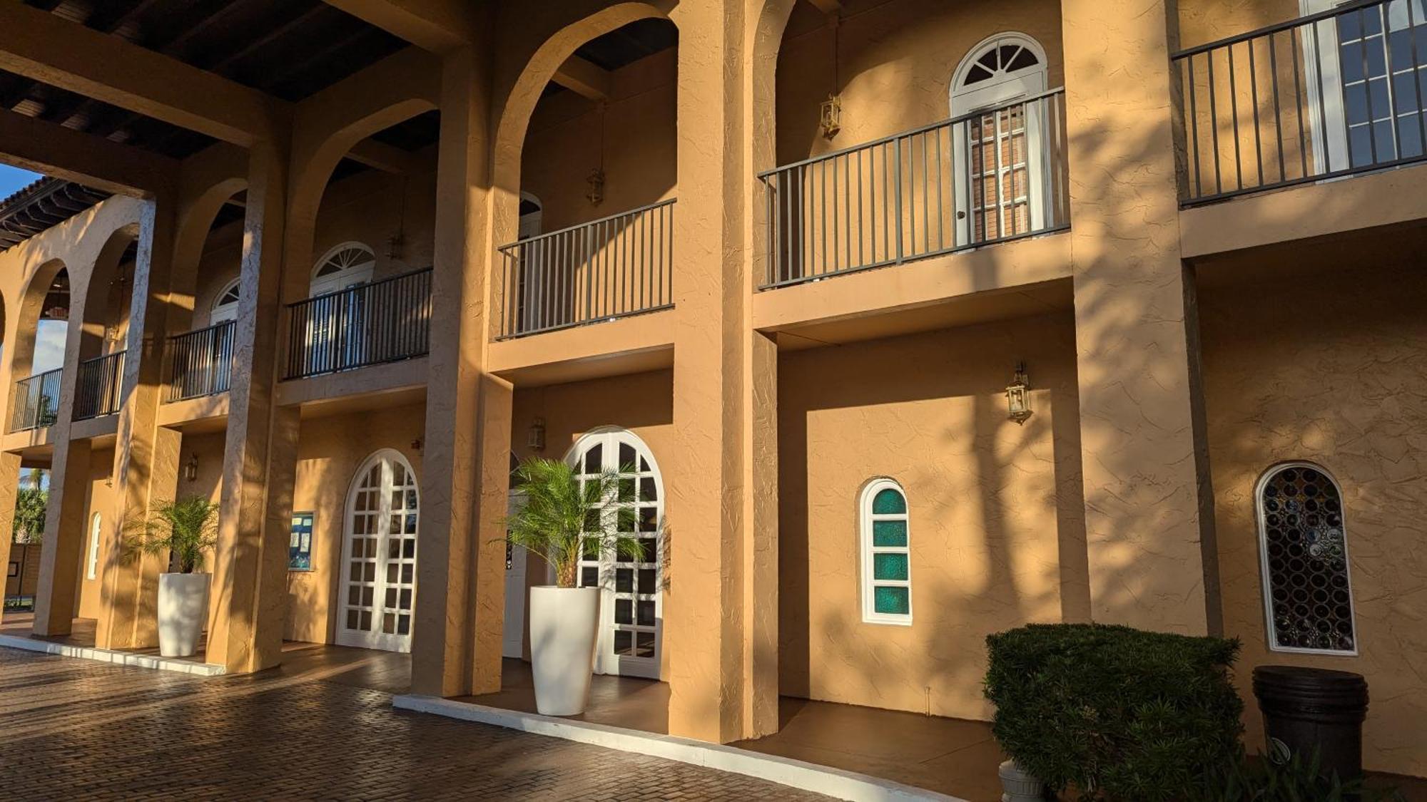 Marina Getaway On The Water! Apartment Naples Exterior photo
